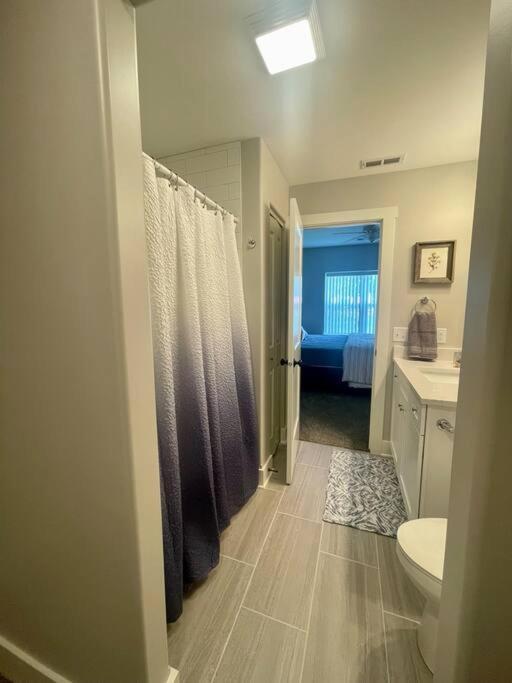 Main Floor 2 Bedroom Condo In Bettendorf Kültér fotó